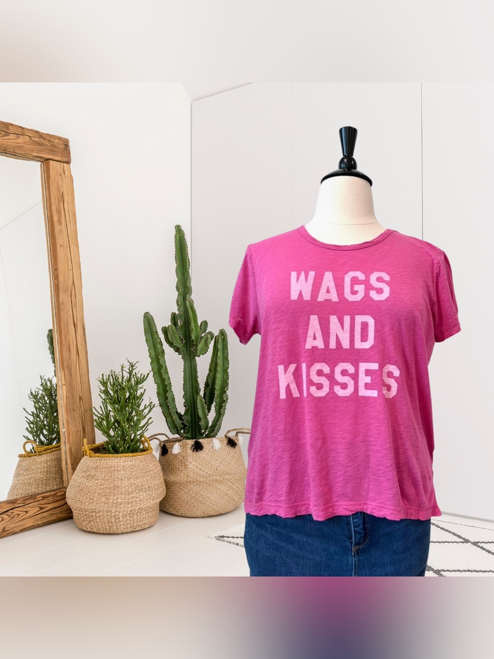 PJ Salvage Short Sleeve Dog Wags and Kisses Lounge Tee T-Shirt